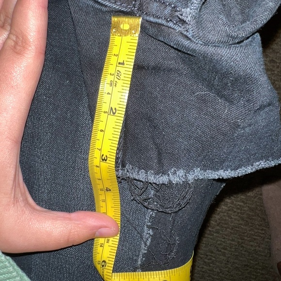 Universal threads black denim shorts - Picture 9 of 9